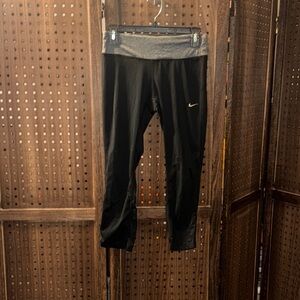 Nike Black and Gray Performance Leggings MUST‎ BUNDLE